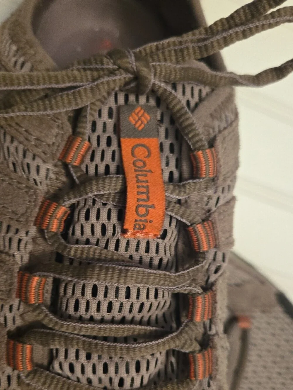 Columbia lightweight breathable